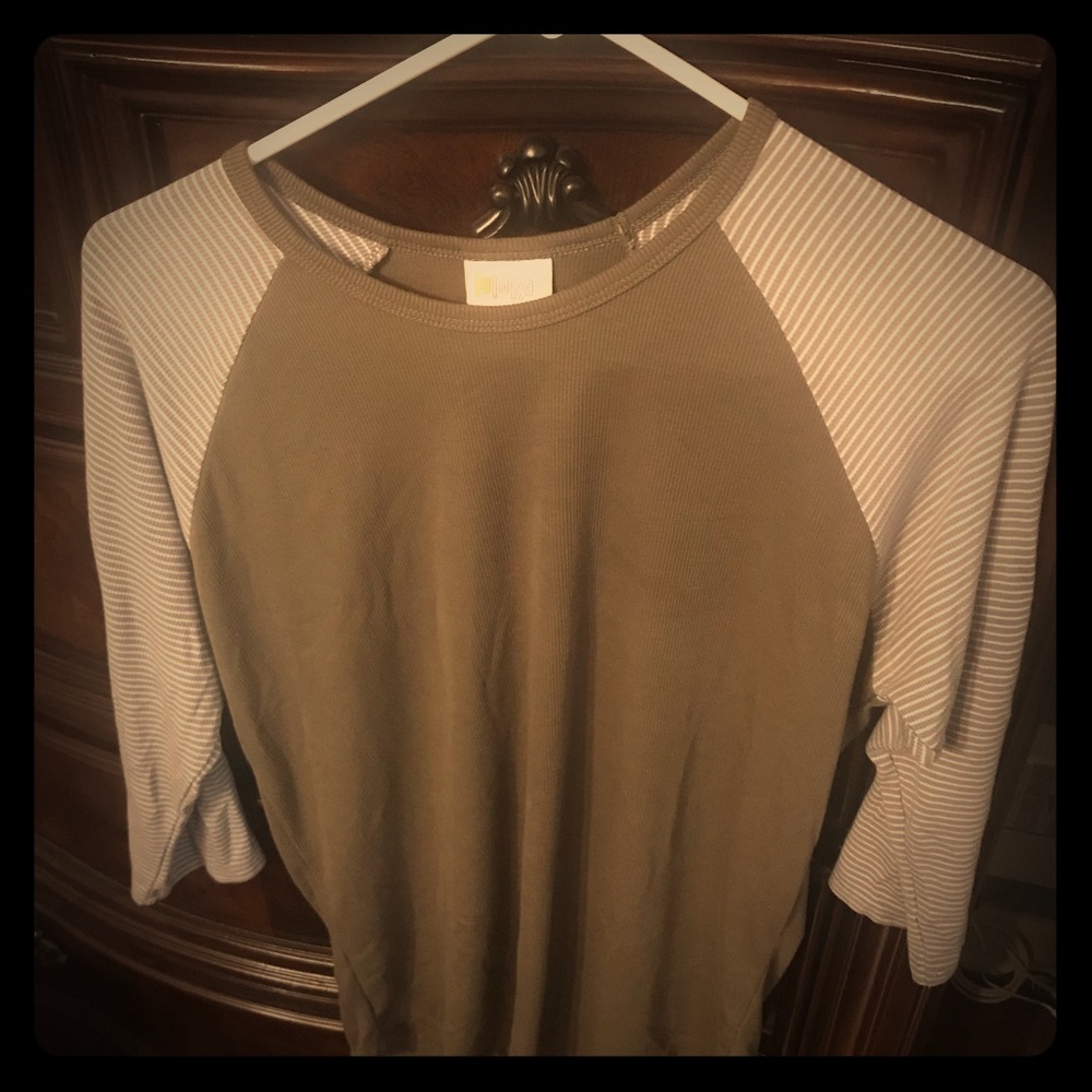 Lularoe large shirt